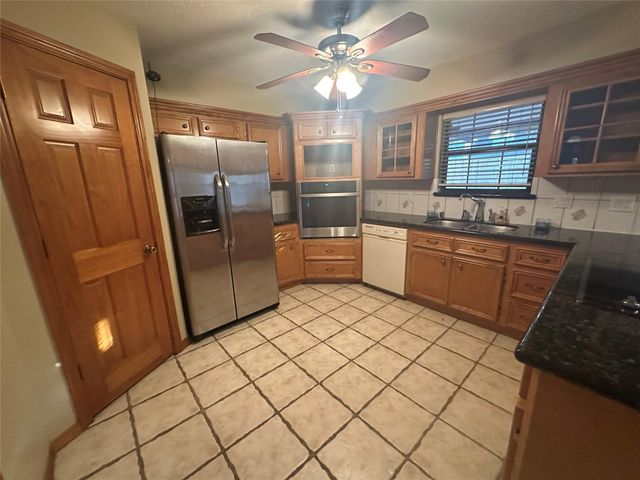 14707 Treborway Drive, Houston, TX 77014