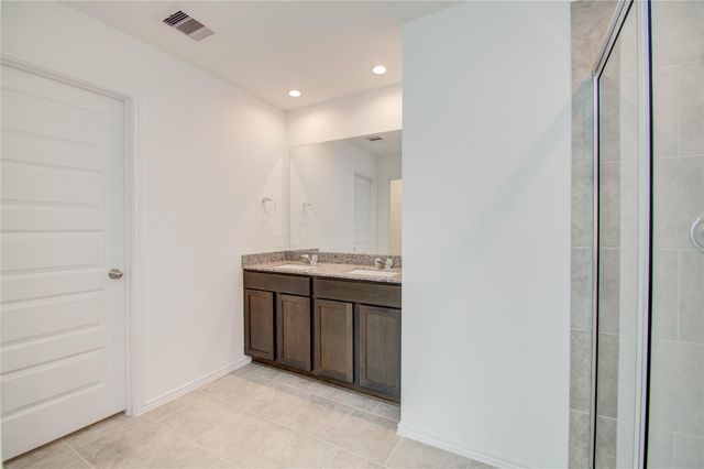 1022 Cattle Chute Ct, Rosharon, TX 77583