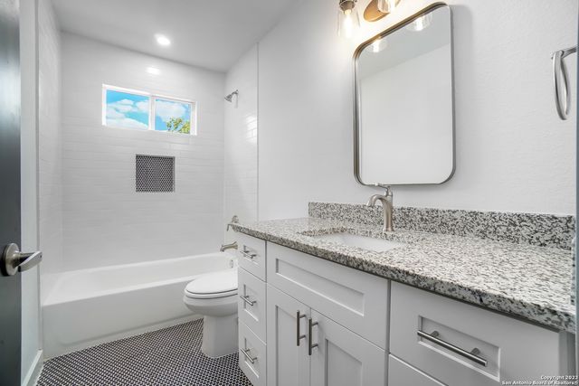104 SHENANDOAH, San Antonio, TX 78210