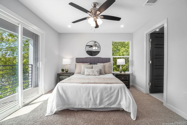 104 SHENANDOAH, San Antonio, TX 78210