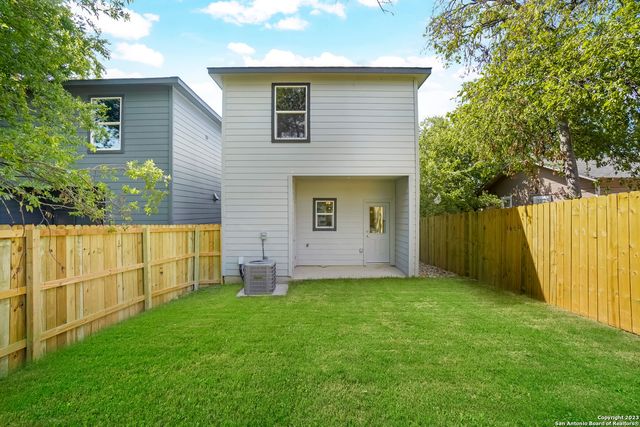 104 SHENANDOAH, San Antonio, TX 78210