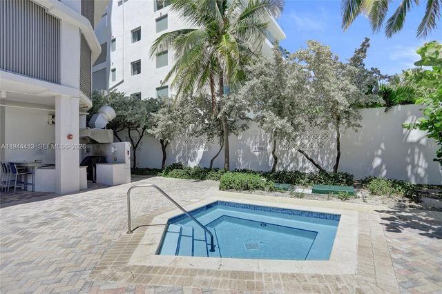 6515 Collins Ave 1806, Miami Beach, FL 33141