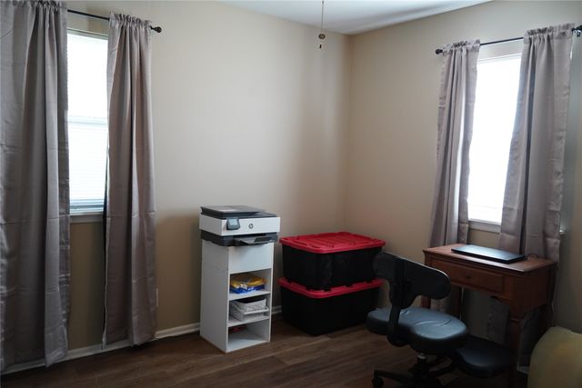 6307 Valley Ridge Drive, Fort Worth, TX 76140