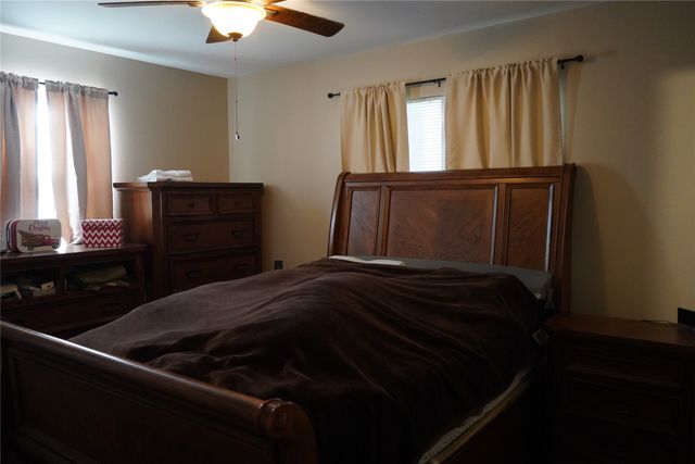 6307 Valley Ridge Drive, Fort Worth, TX 76140