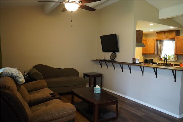 6307 Valley Ridge Drive, Fort Worth, TX 76140