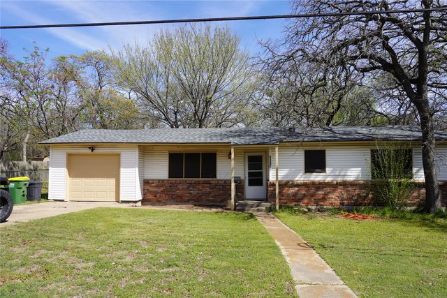 6307 Valley Ridge Drive, Fort Worth, TX 76140