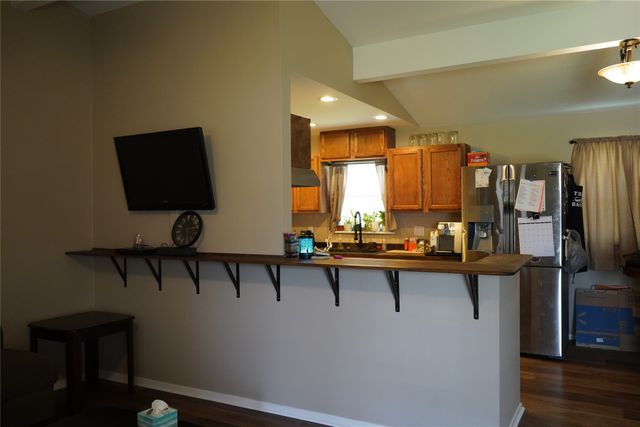 6307 Valley Ridge Drive, Fort Worth, TX 76140