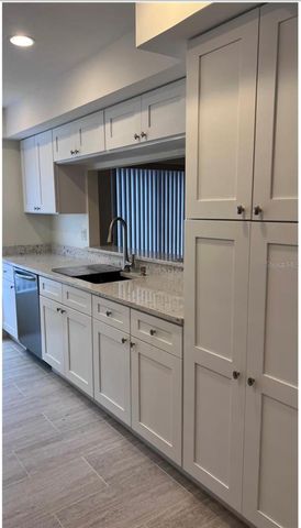 1890 WHISPERING WAY 1890, Tarpon Springs, FL 34689