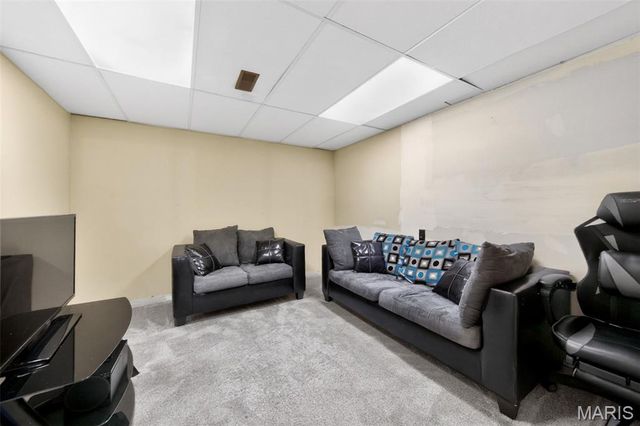 2933 Emerald Bend Court, St Louis, MO 63129