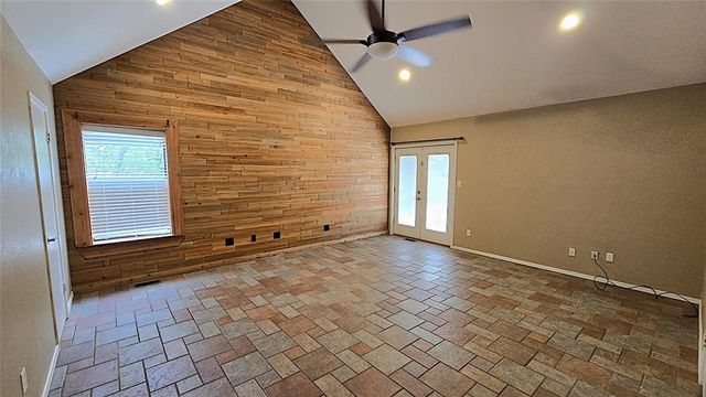 1707 Wheaton Drive, Norman, OK 73071