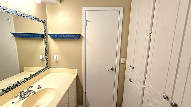 1707 Wheaton Drive, Norman, OK 73071