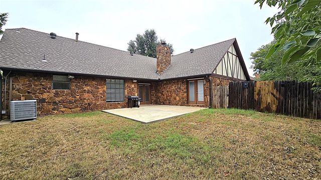 1707 Wheaton Drive, Norman, OK 73071