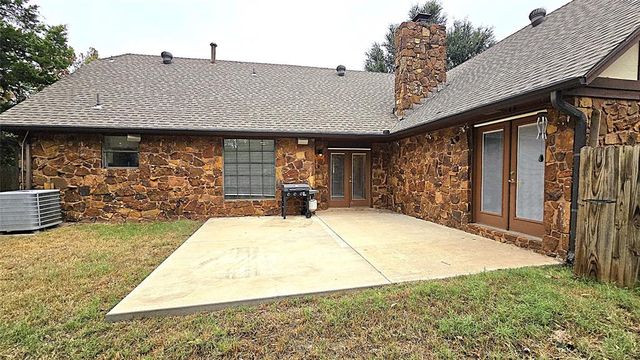 1707 Wheaton Drive, Norman, OK 73071