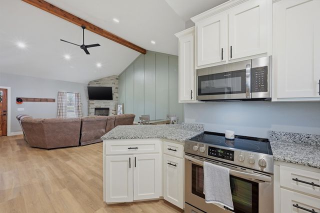 501 Bonham Street, Tom Bean, TX 75491