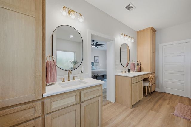 501 Bonham Street, Tom Bean, TX 75491