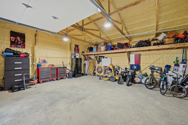 501 Bonham Street, Tom Bean, TX 75491