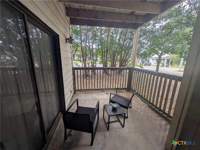 1013 Chestnut Street D2, San Marcos, TX 78666