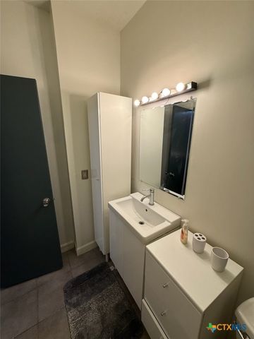 1013 Chestnut Street D2, San Marcos, TX 78666