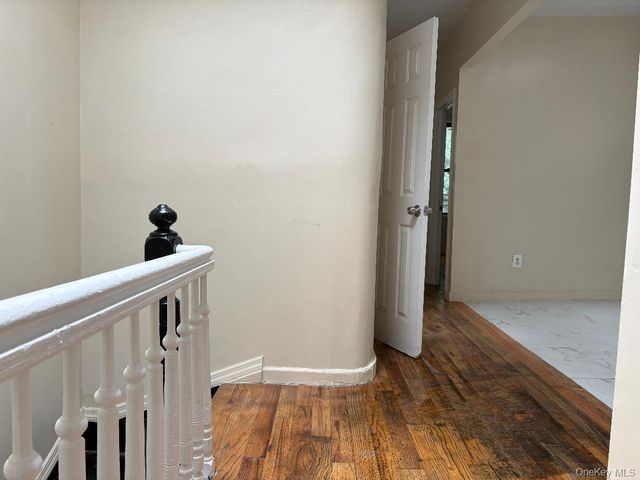 342 E 194th Street, Bronx, NY 10458