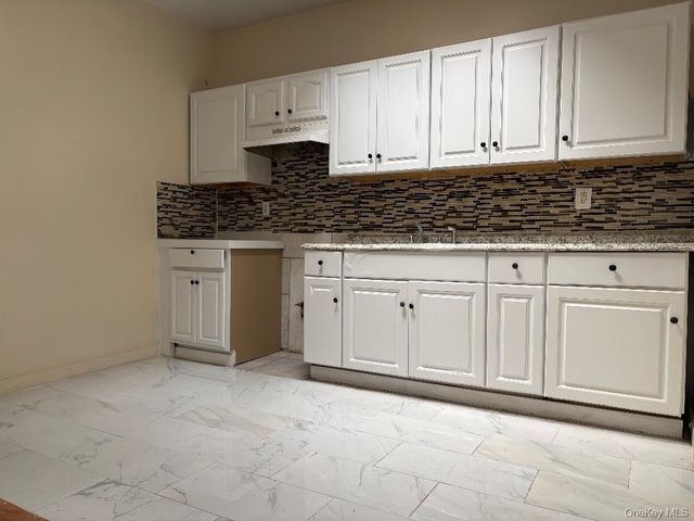 342 E 194th Street, Bronx, NY 10458