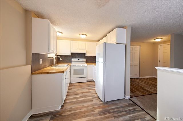 8060 W 9th Avenue 115, Lakewood, CO 80214