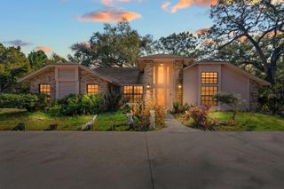 2501 E DIANA STREET, Tampa, FL 33610