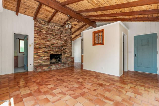 2300 El Moreno Street, La Crescenta, CA 91214