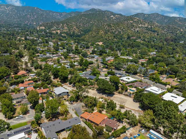 2300 El Moreno Street, La Crescenta, CA 91214