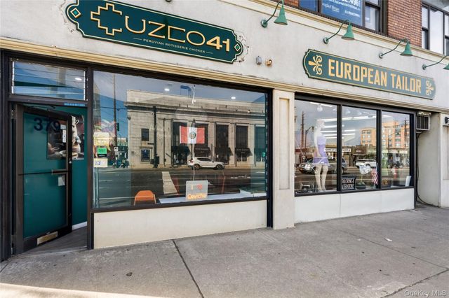 379 Sunrise Highway, Lynbrook, NY 11563