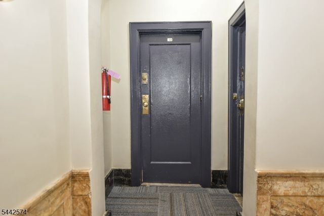 303 Hamilton Pl A4, Hackensack City, NJ 07601