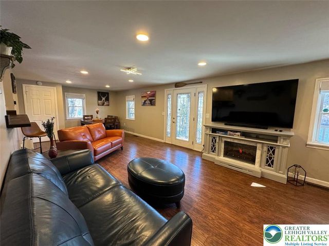 312 Lehigh Drive, West Easton Boro, PA 18042
