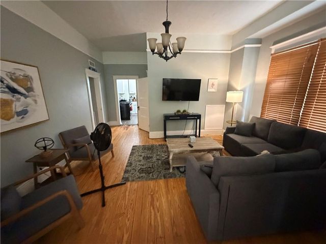 84 S Lafayette Street, Mobile, AL 36604
