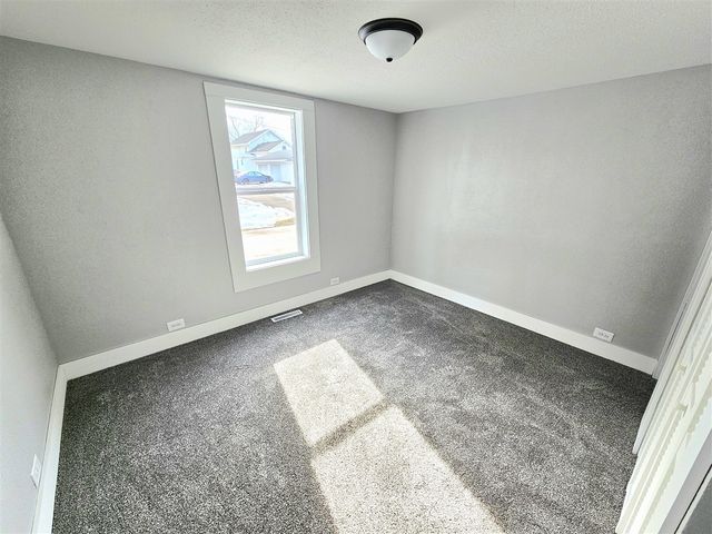 108 E Murray Avenue, White Pigeon, MI 49099