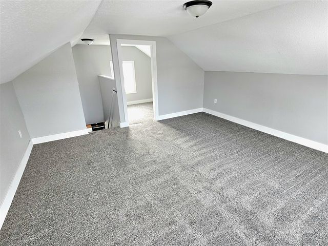 108 E Murray Avenue, White Pigeon, MI 49099