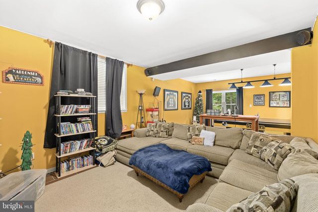 100 BOSCOBEL RD, Fredericksburg, VA 22405