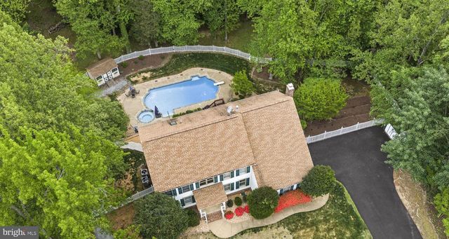 100 BOSCOBEL RD, Fredericksburg, VA 22405