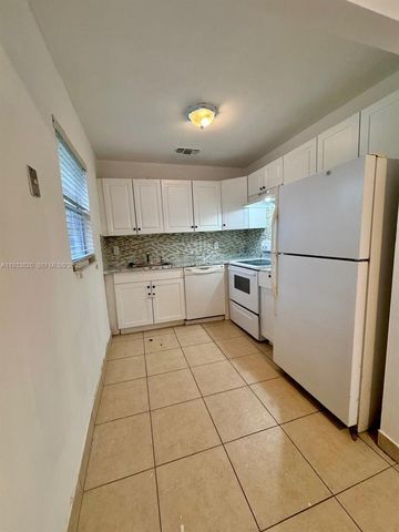 269 Brittany F F, Delray Beach, FL 33446