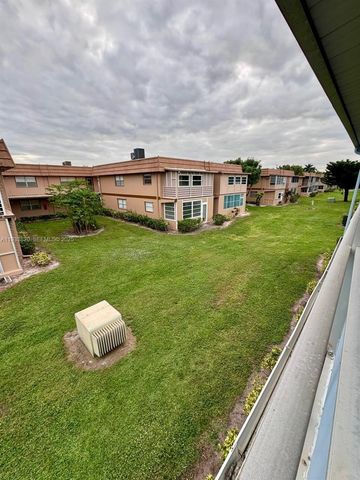 269 Brittany F F, Delray Beach, FL 33446