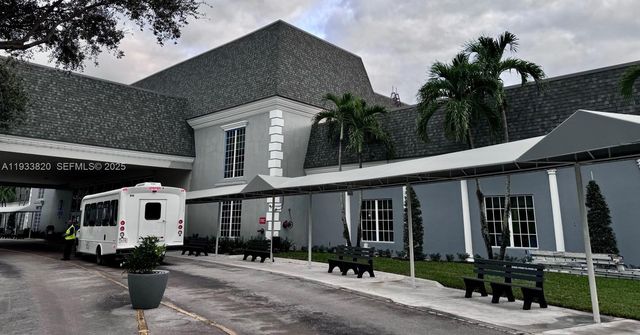 269 Brittany F F, Delray Beach, FL 33446