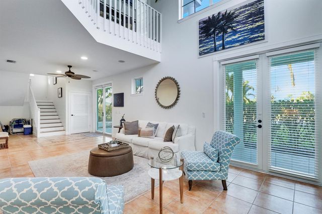 3392 NE Skyline Drive, Jensen Beach, FL 34957