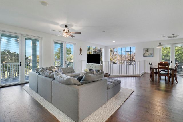 3392 NE Skyline Drive, Jensen Beach, FL 34957