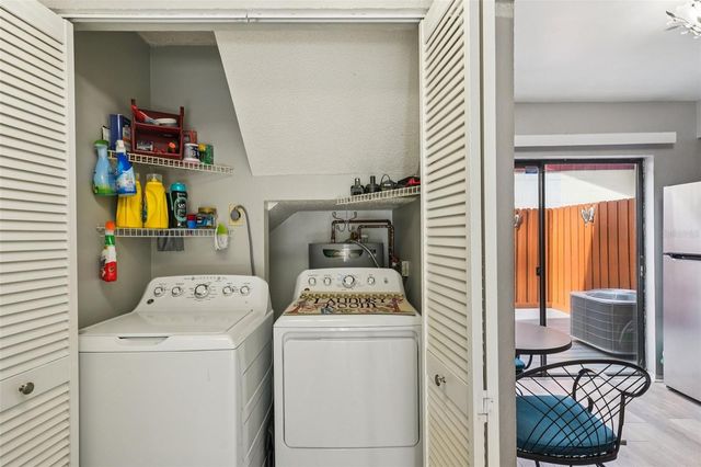 10305 ROSEMOUNT DRIVE, Tampa, FL 33624