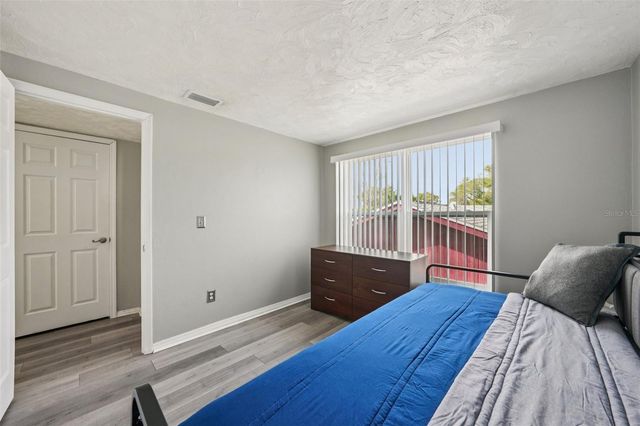 10305 ROSEMOUNT DRIVE, Tampa, FL 33624