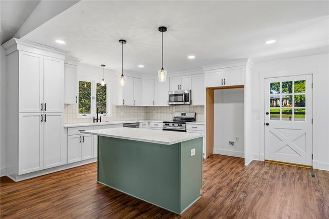 208 Williamsburg Road, Anderson, SC 29621