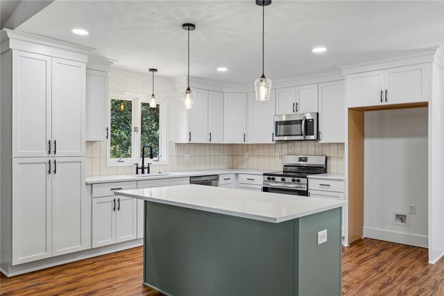 208 Williamsburg Road, Anderson, SC 29621