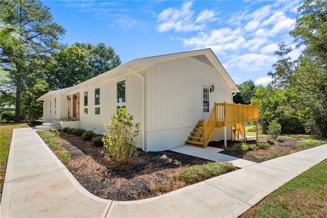208 Williamsburg Road, Anderson, SC 29621