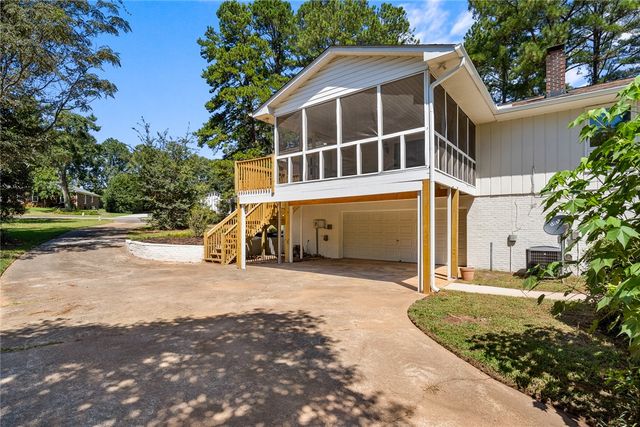 208 Williamsburg Road, Anderson, SC 29621