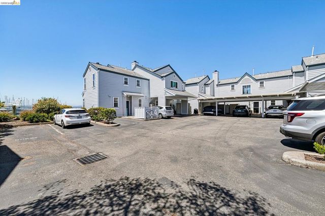 807 Commodore Drive, Richmond, CA 94804