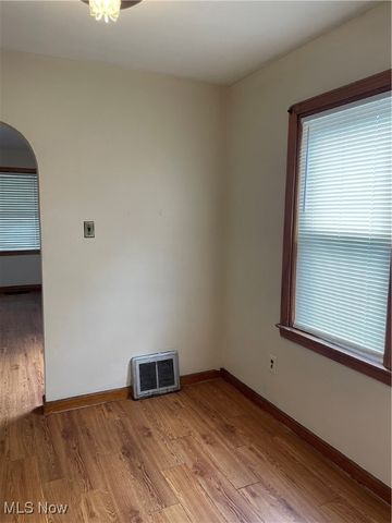 126 S Osborn Avenue, Youngstown, OH 44509