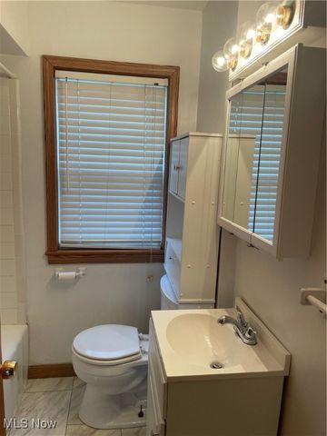 126 S Osborn Avenue, Youngstown, OH 44509